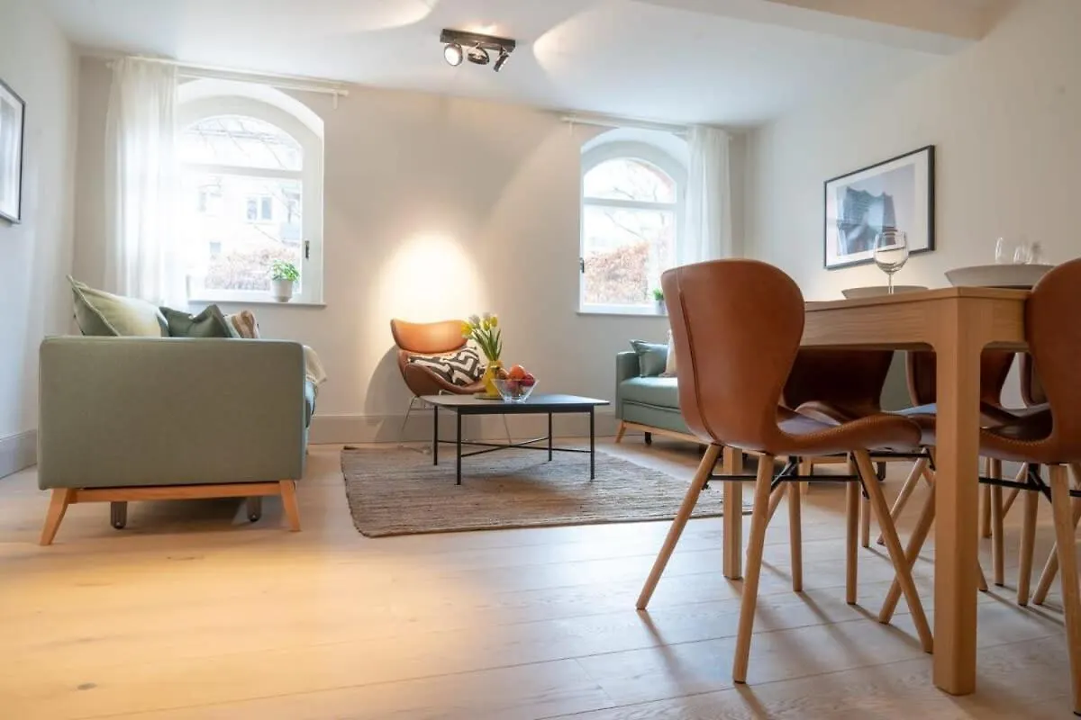Spacious 3-Bedroom Apartment Near Eilbekpark Hamburg 0*,  Niemcy